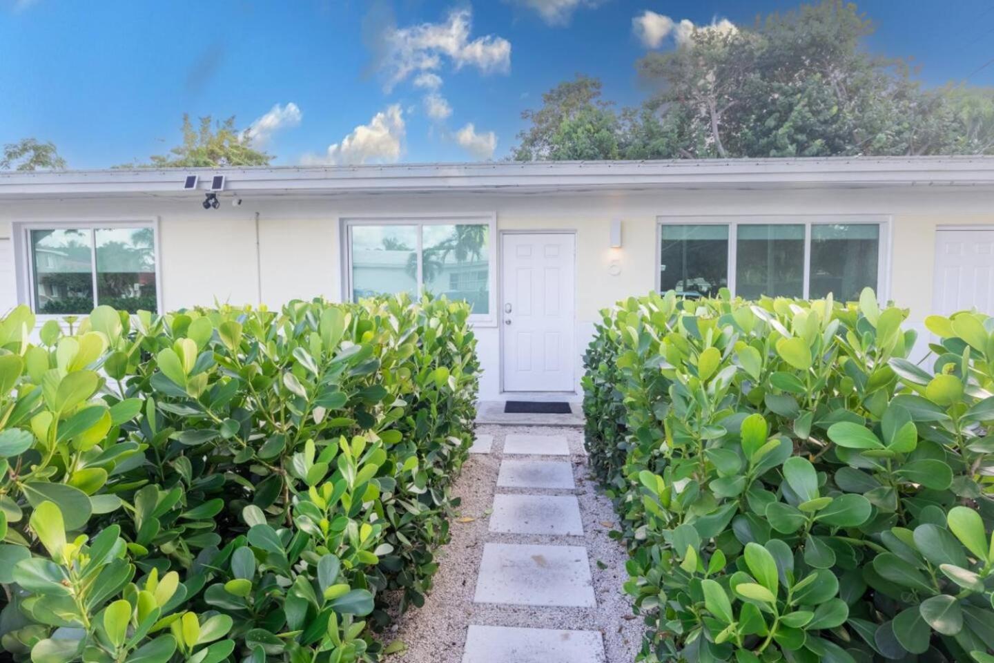 Stylish 2Bed Apartment El Portal Miami Exteriér fotografie
